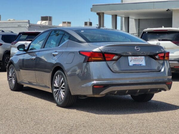 2025 Nissan Altima