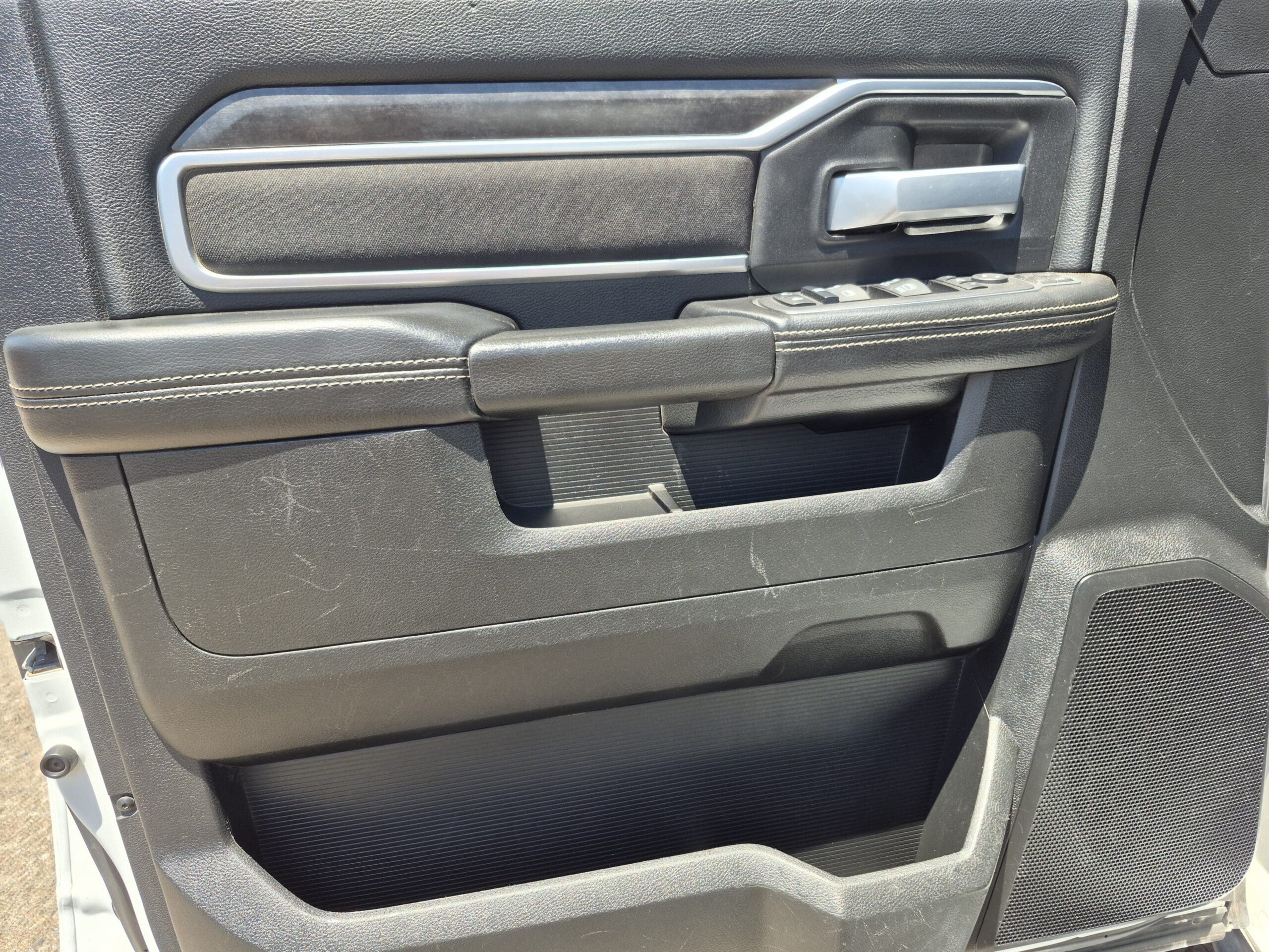 2024 Ram 2500 - Image 7