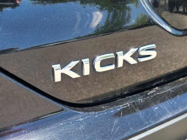 2025 Nissan Kicks Play