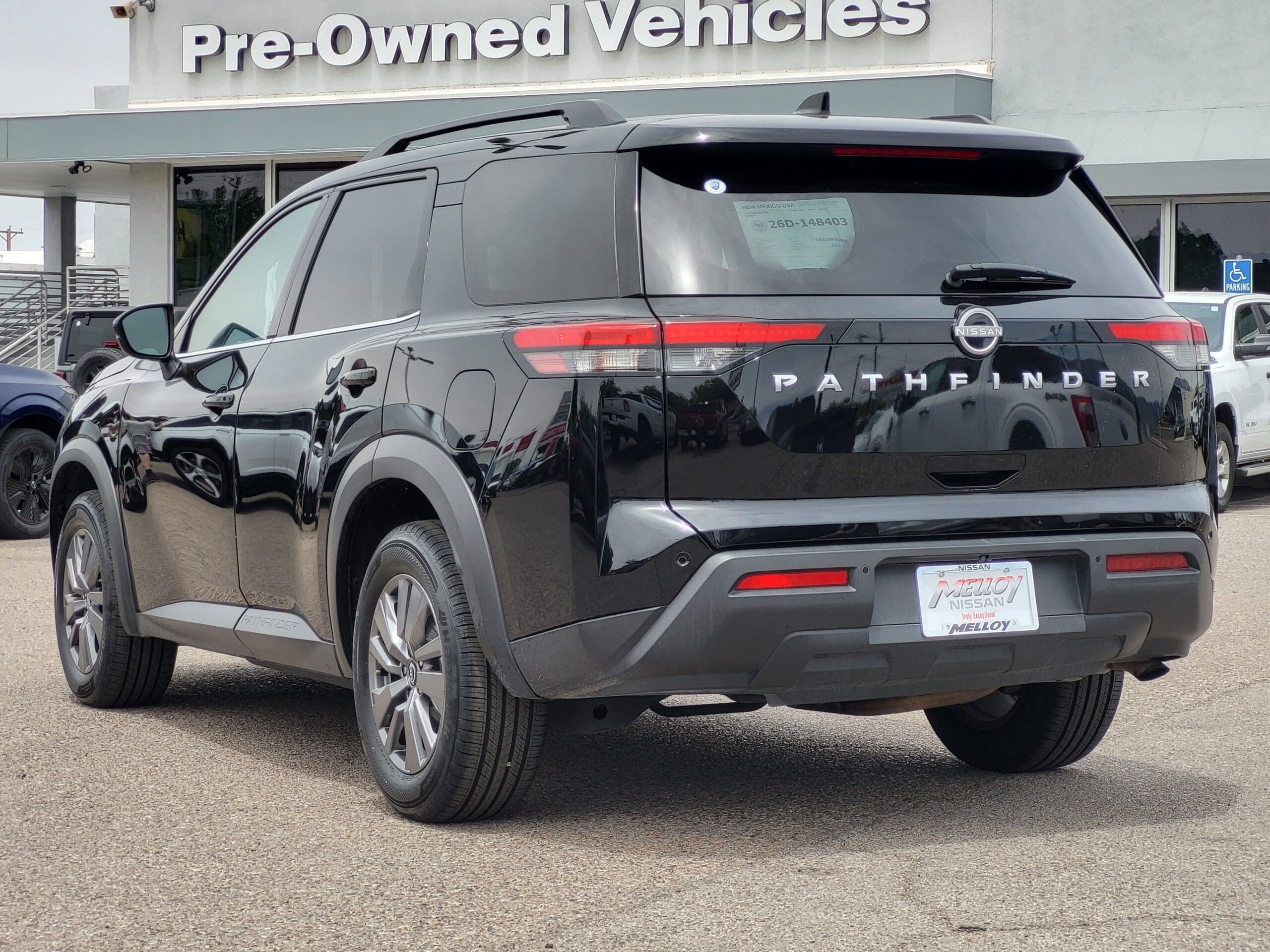 2025 Nissan Pathfinder - Image 6