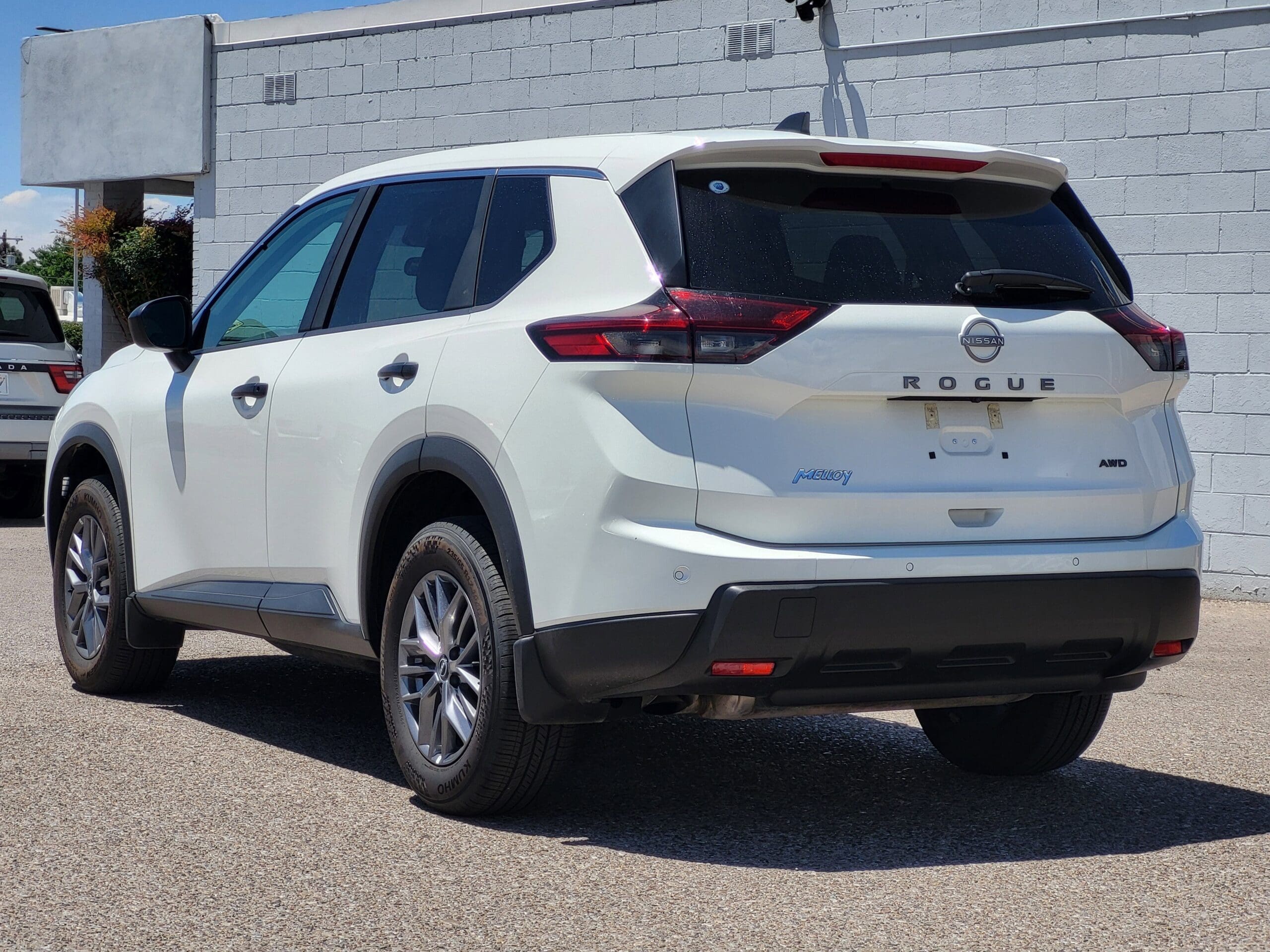 2026 Nissan Rogue - Image 7