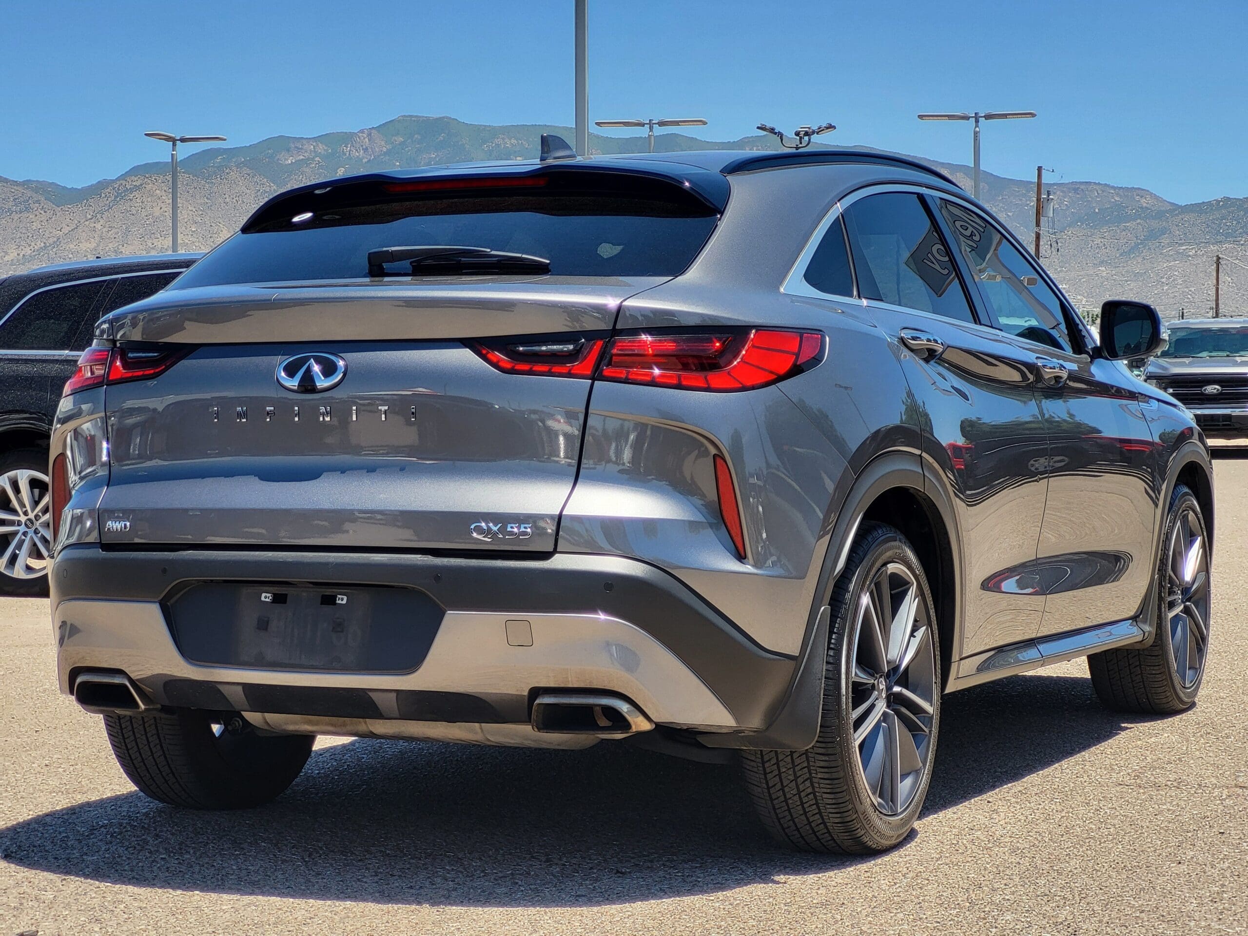 2023 INFINITI QX55 - Image 4