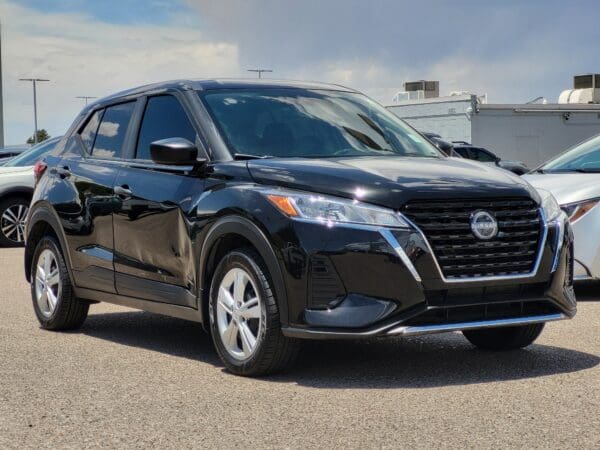 2025 Nissan Kicks Play