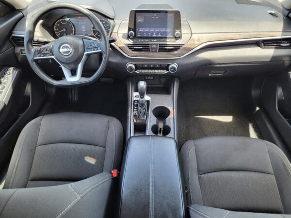 2025 Nissan Altima