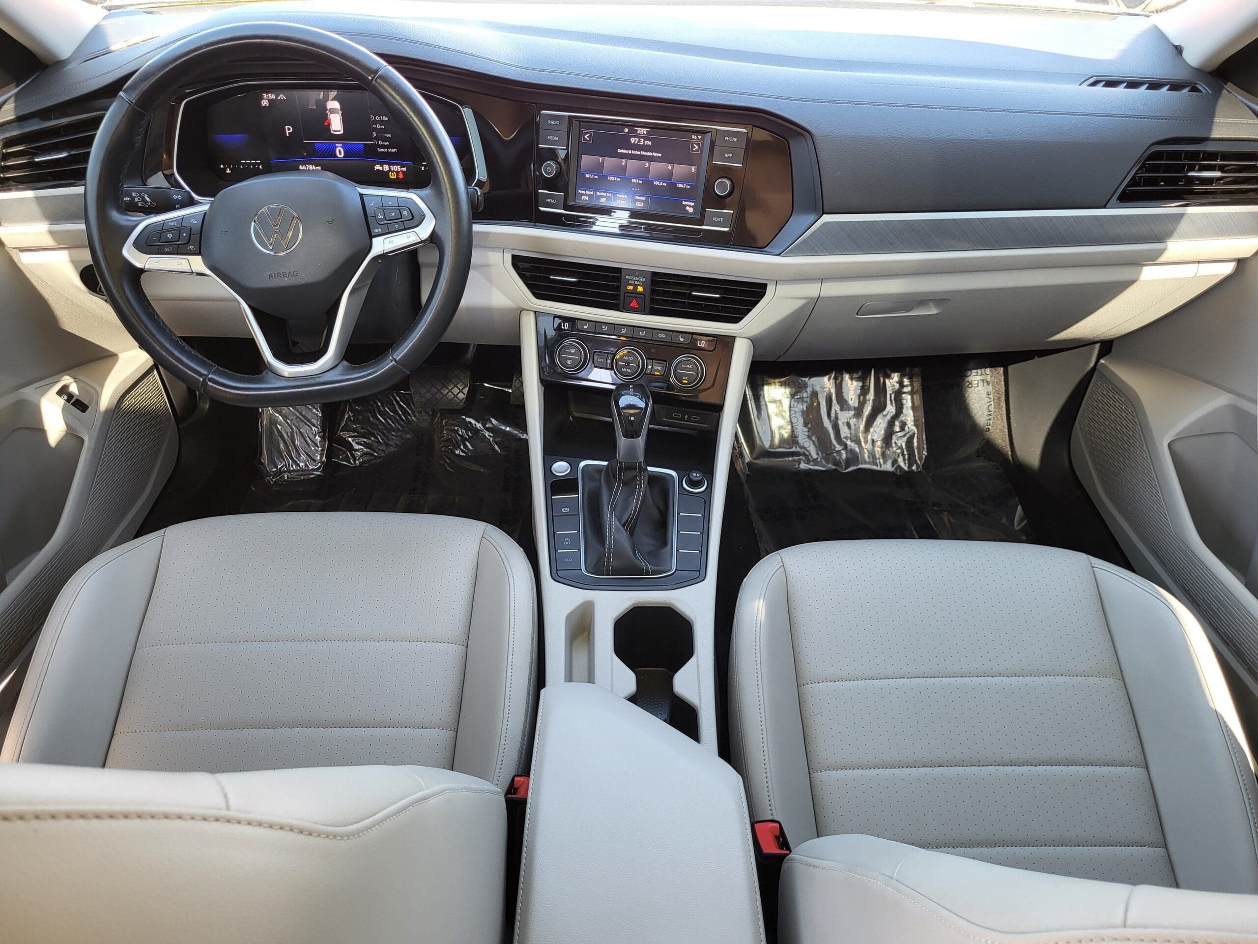 2023 Volkswagen Jetta - Image 27