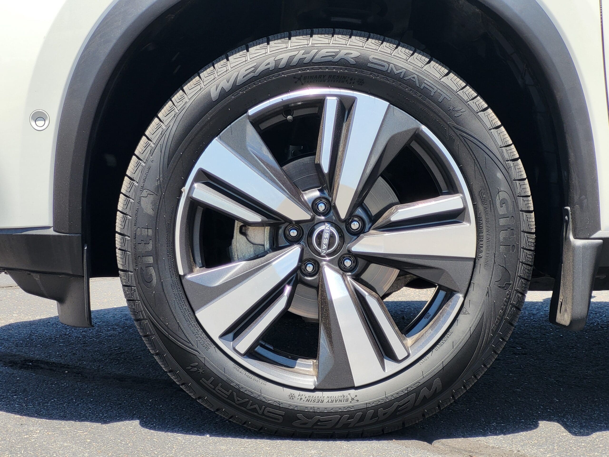 2023 Nissan Rogue - Image 10