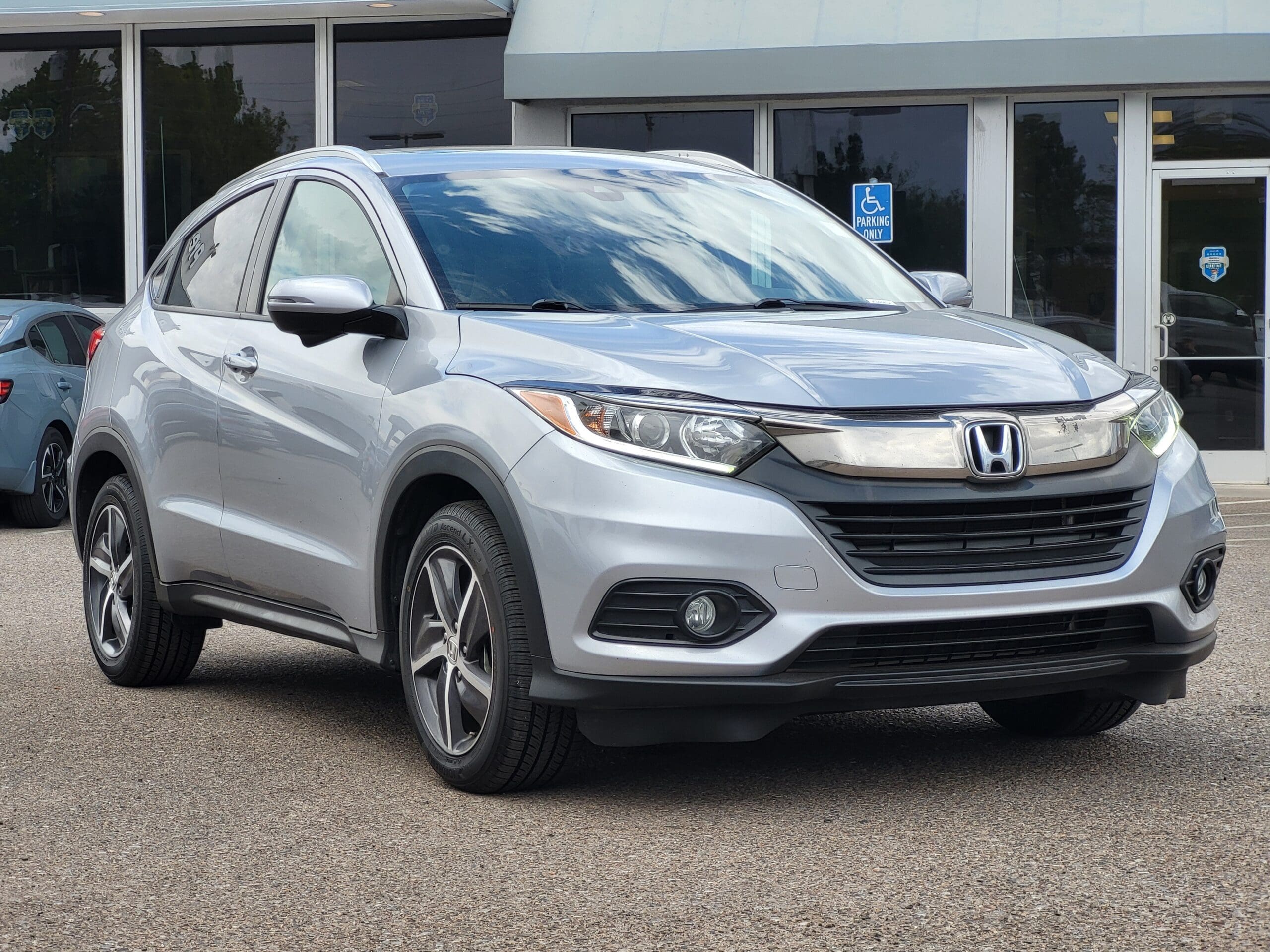 2021 Honda HR-V - Image 3