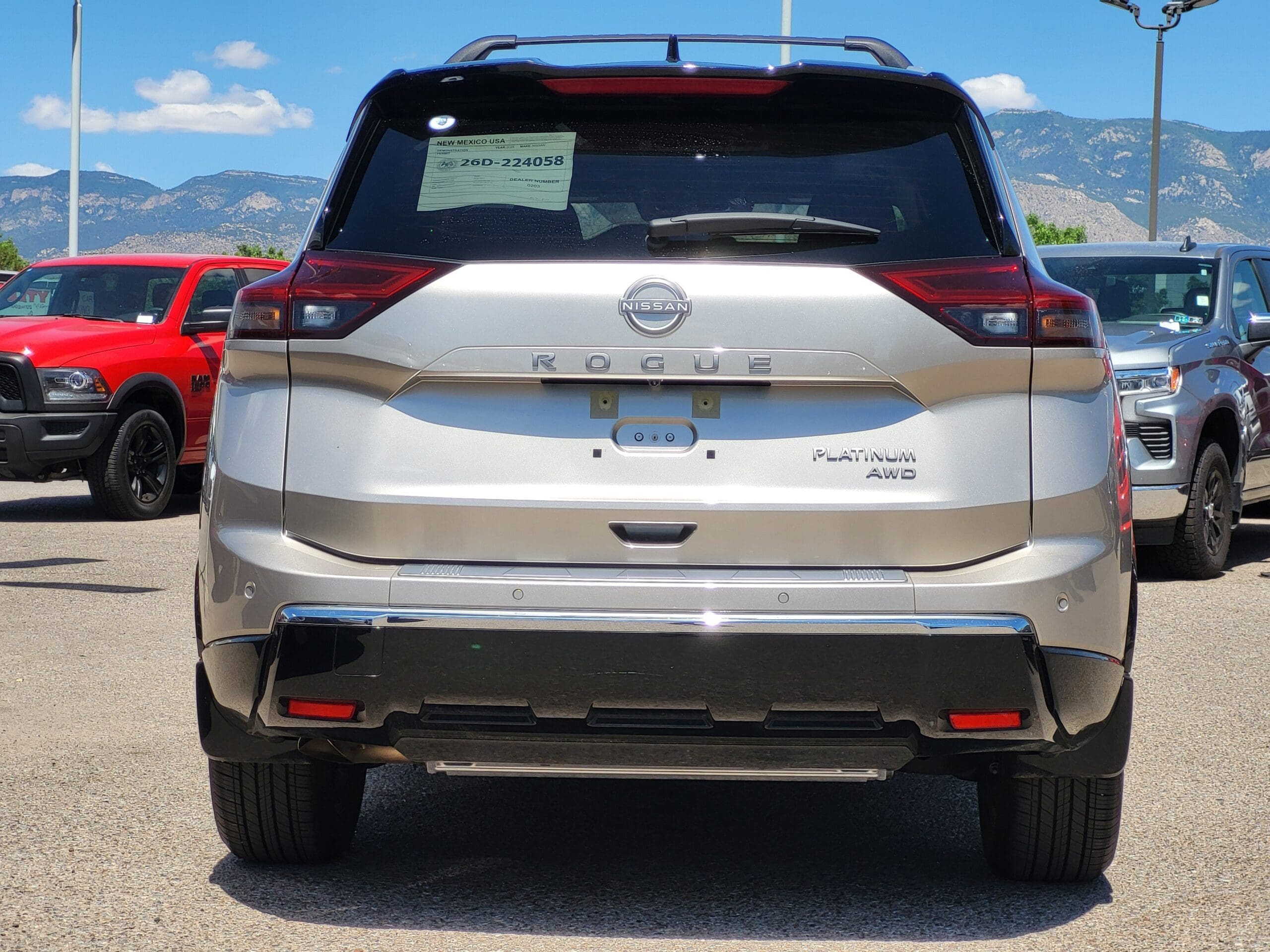 2025 Nissan Rogue - Image 5