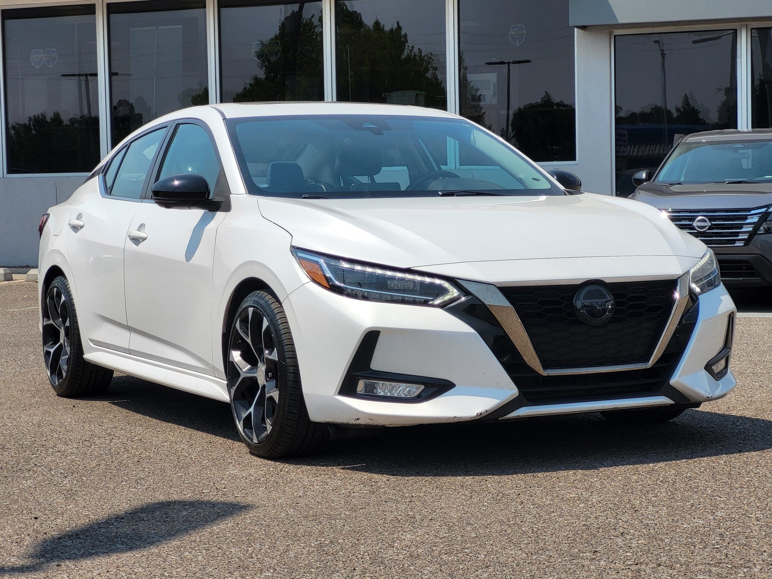 2023 Nissan Sentra - Image 3
