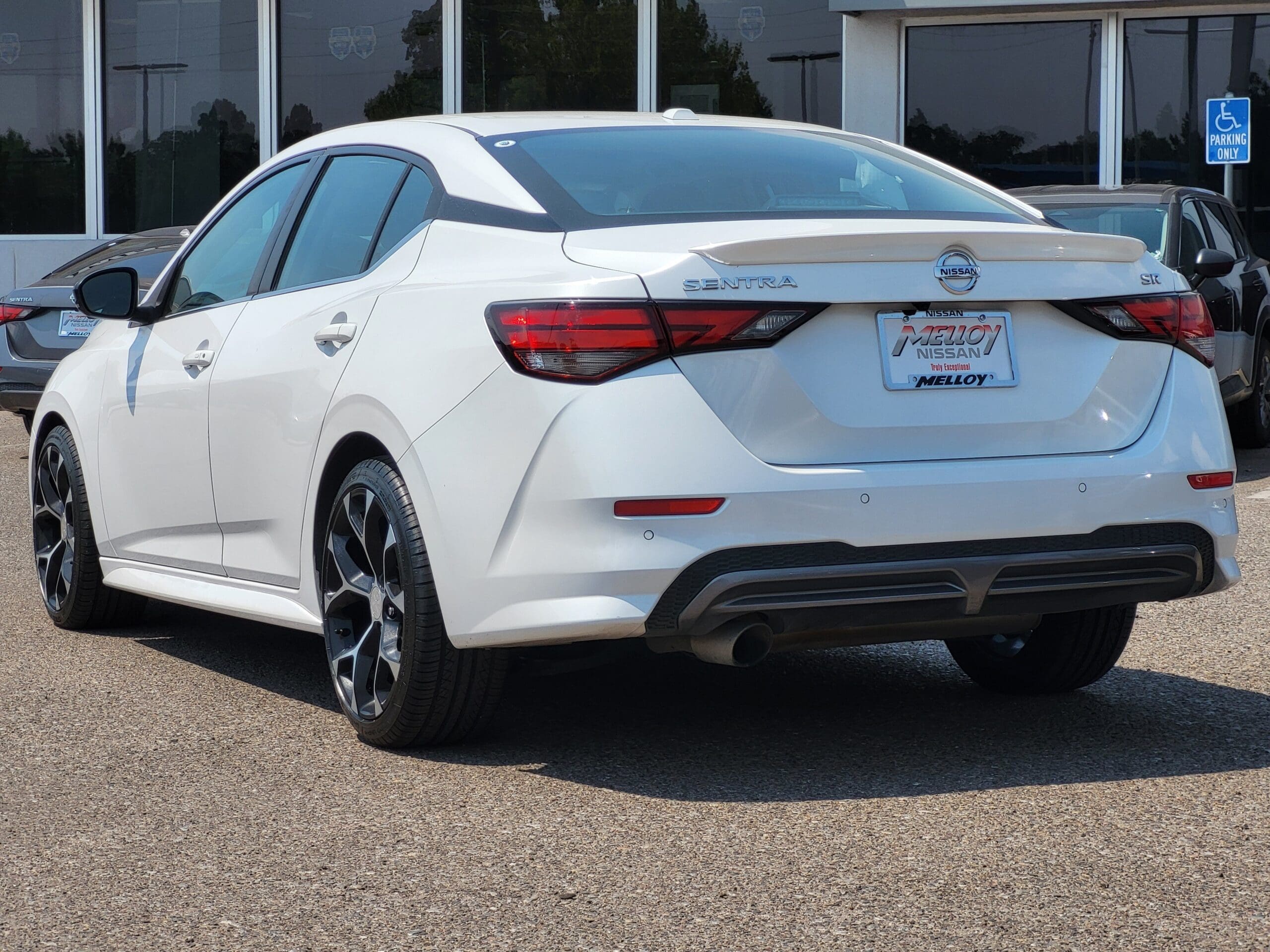 2023 Nissan Sentra - Image 6