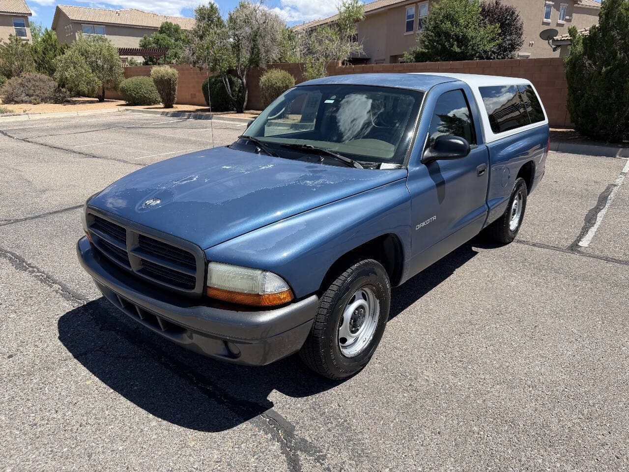 2002 Dodge Dakota - Image 2