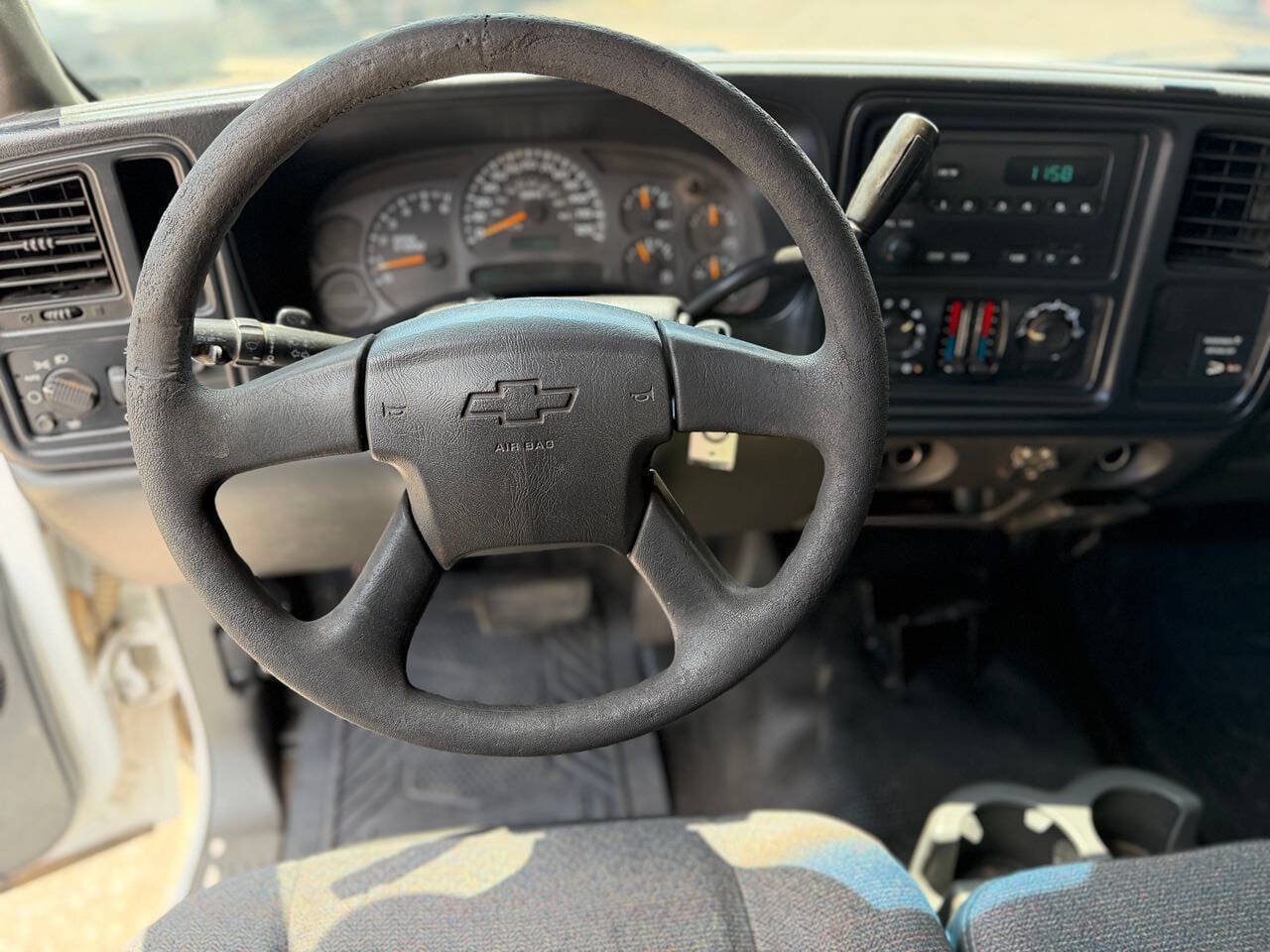 2003 Chevrolet Silverado 1500 - Image 11