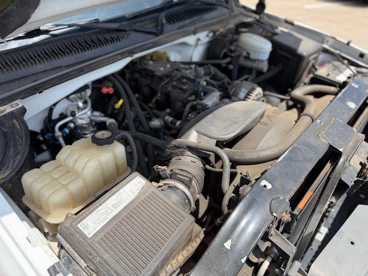 2003 Chevrolet Silverado 1500 - Image 9