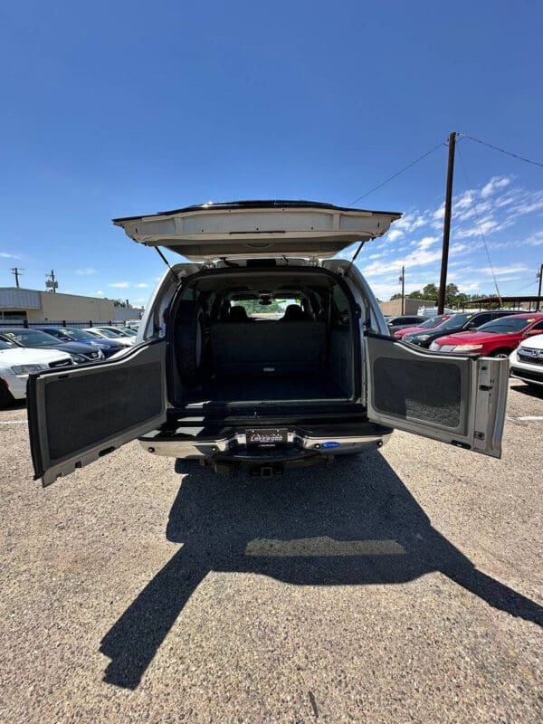 2003 Ford Excursion