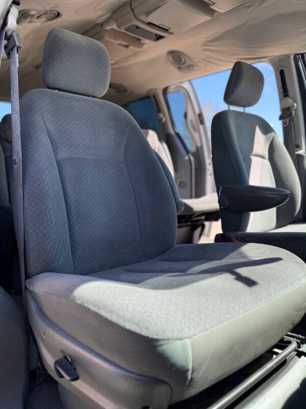 2005 Dodge Grand Caravan