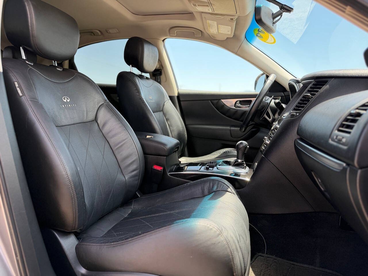 2009 Infiniti FX35 - Image 14