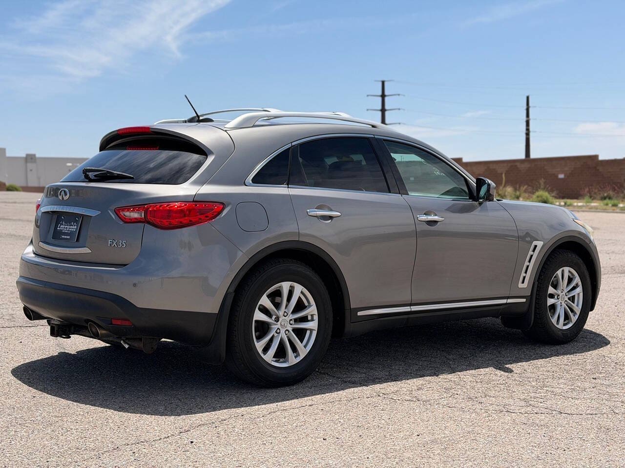 2009 Infiniti FX35 - Image 5