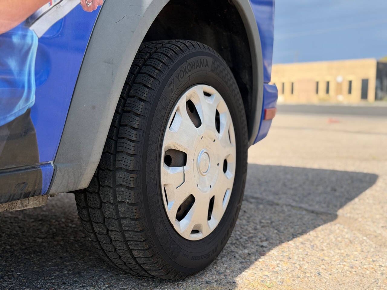 2010 Ford Transit Connect - Image 12
