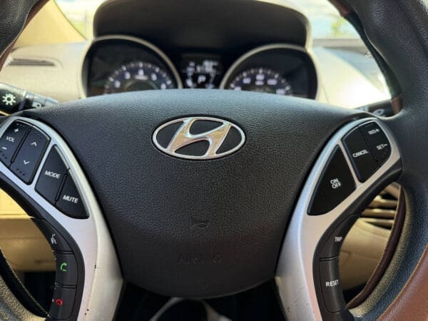 2012 Hyundai Elantra
