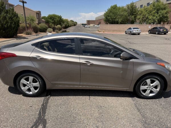 2012 Hyundai Elantra