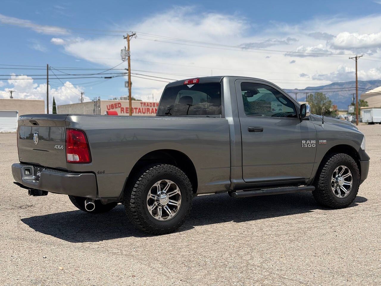 2013 RAM 1500 - Image 5