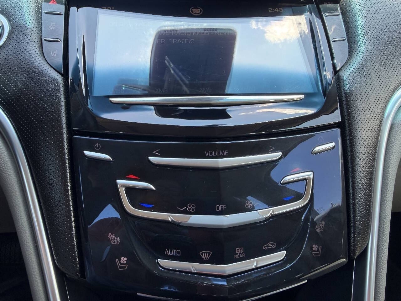 2014 Cadillac XTS - Image 9