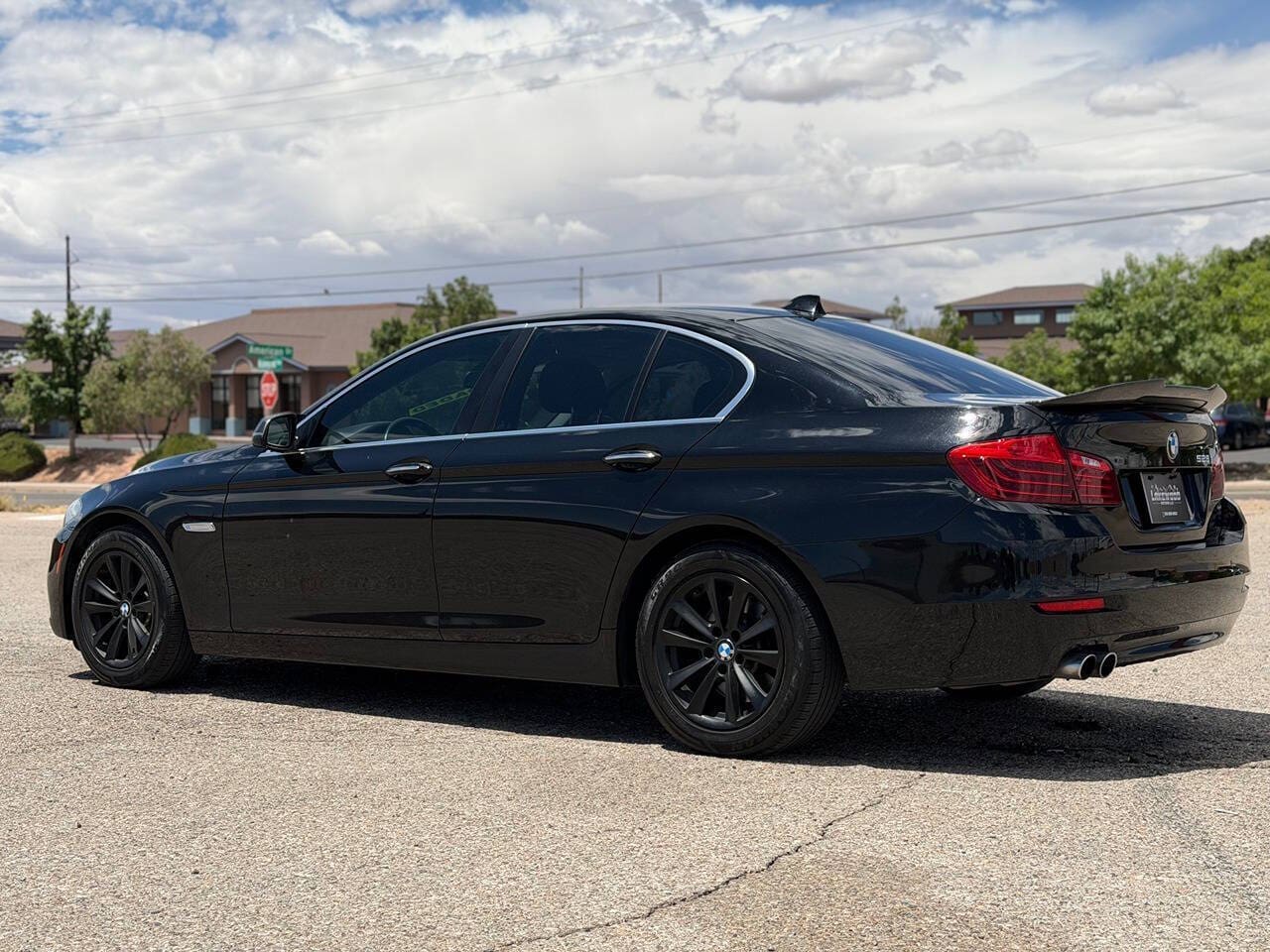 2015 BMW 5 Series - Image 7