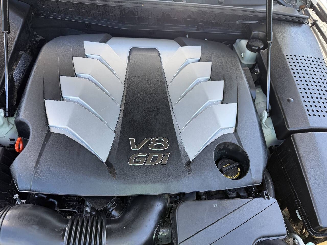 2015 Hyundai Equus - Image 12