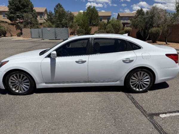 2015 Hyundai Equus