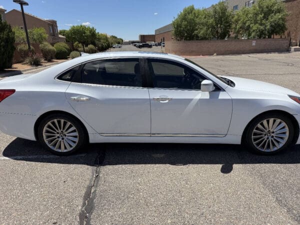 2015 Hyundai Equus