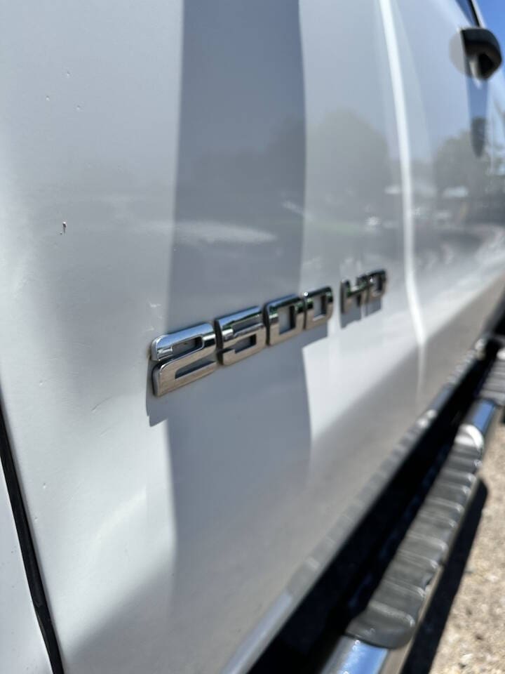 2018 Chevrolet Silverado 2500HD - Image 13
