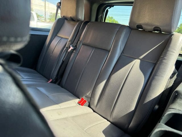 2017 Ford Expedition EL - Image 7