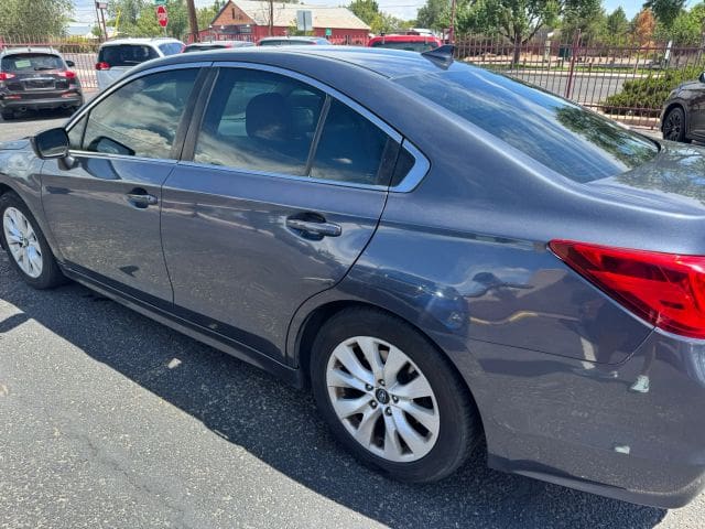 2016 Subaru Legacy - Image 3