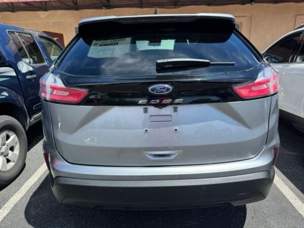 2021 Ford Edge