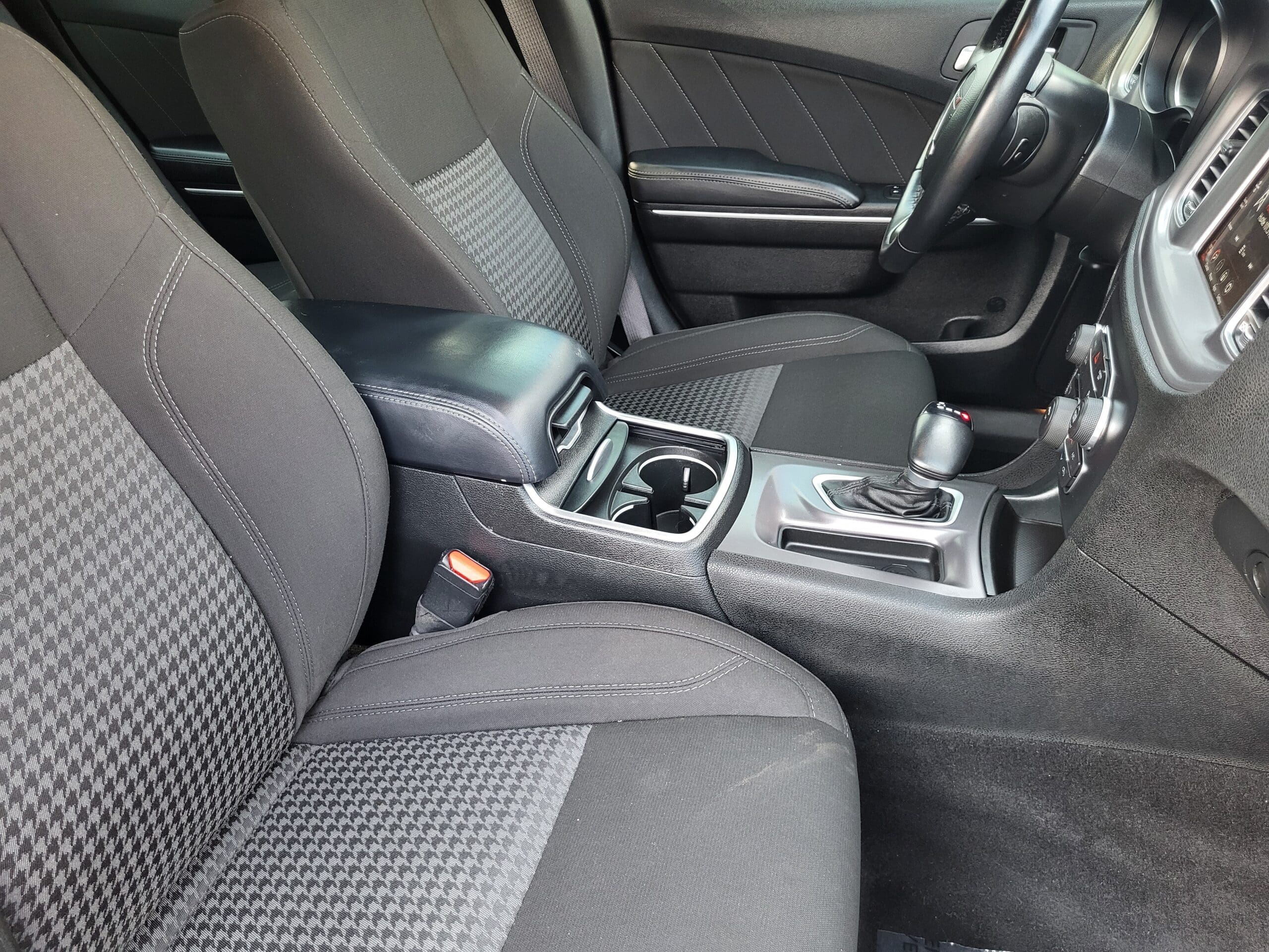 2023 Dodge Charger - Image 15