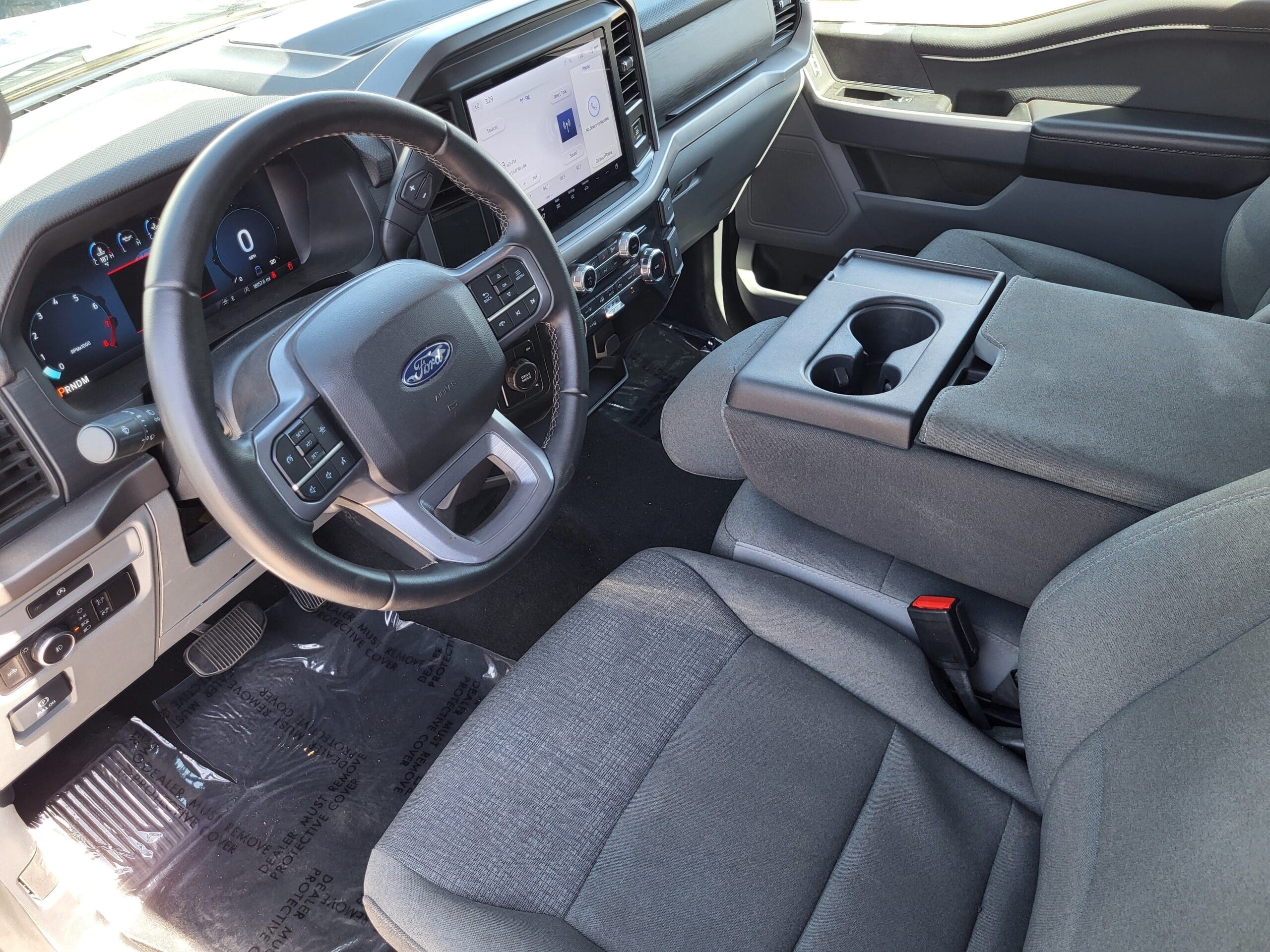 2025 Ford F-150 - Image 14