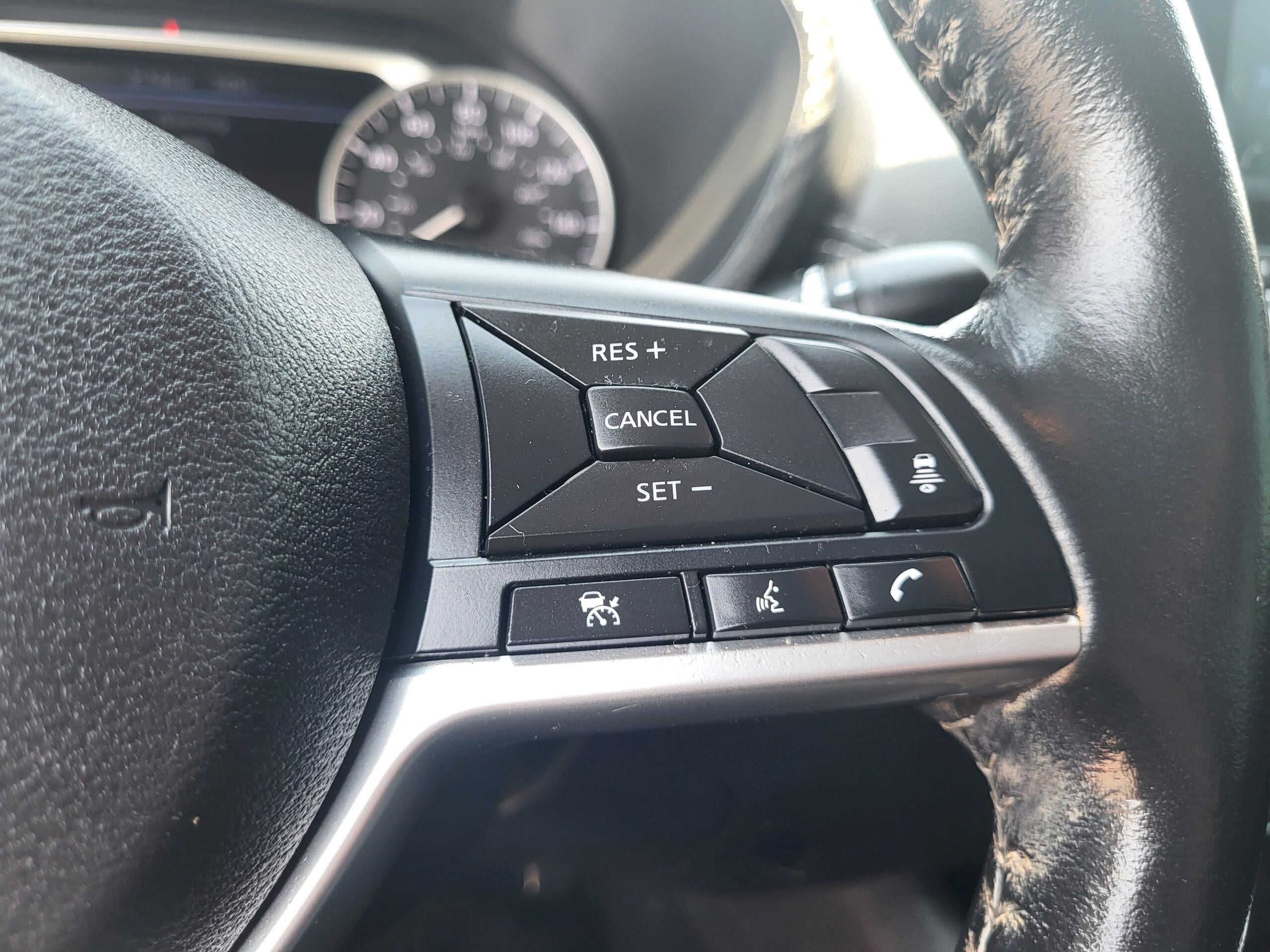 2023 Nissan Sentra - Image 28