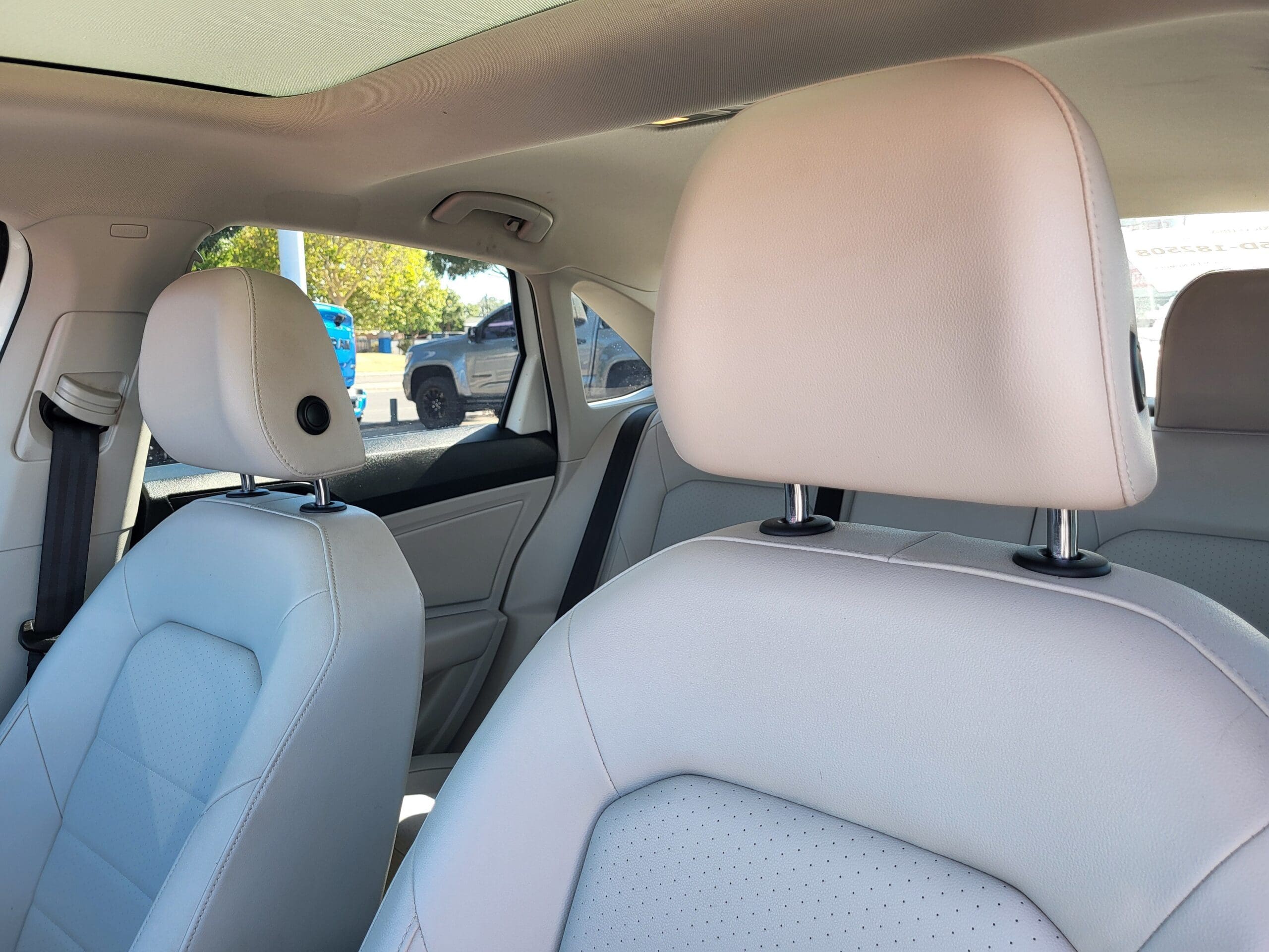 2023 Volkswagen Jetta - Image 16