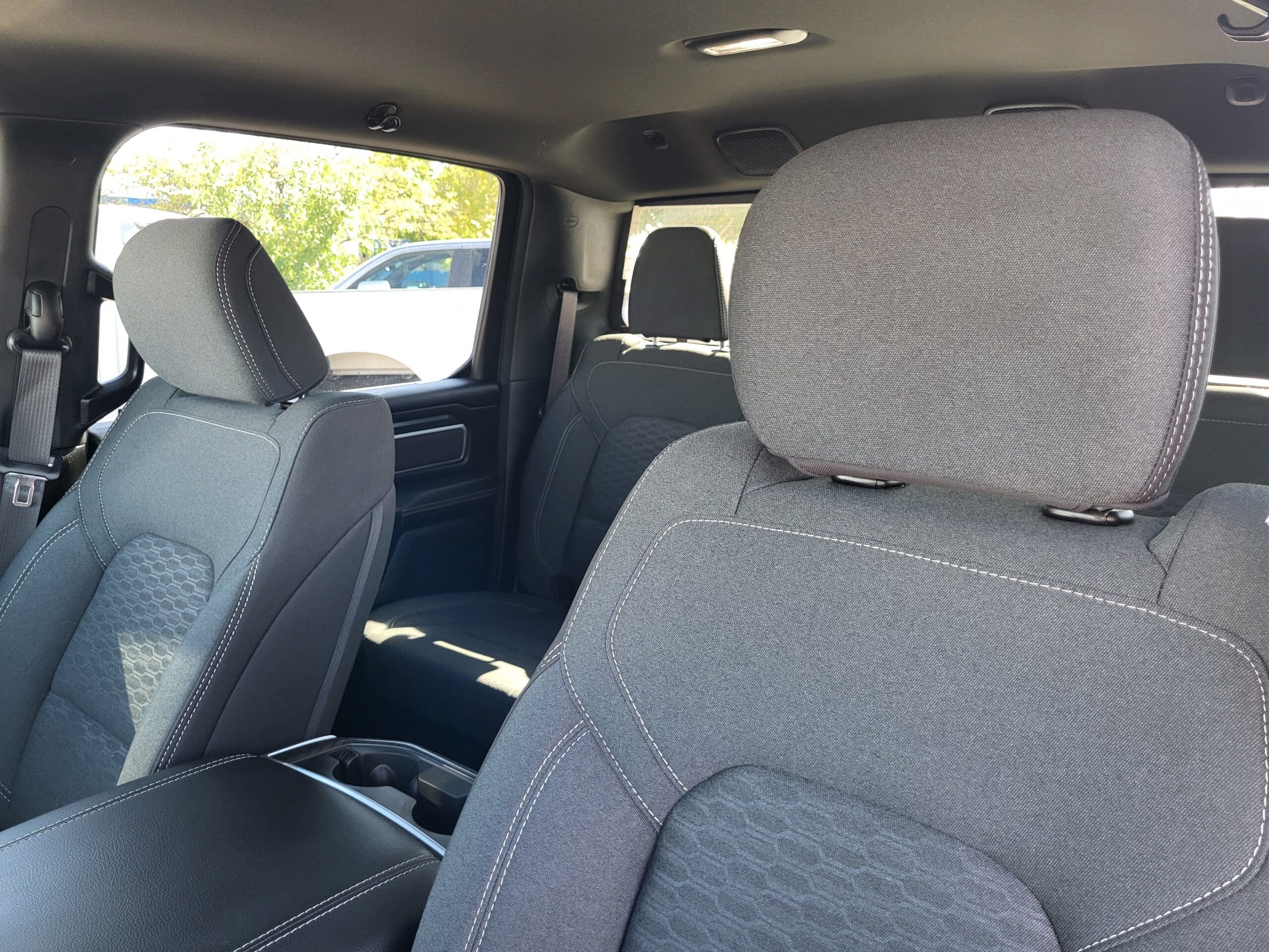 2025 Ram 1500 - Image 16