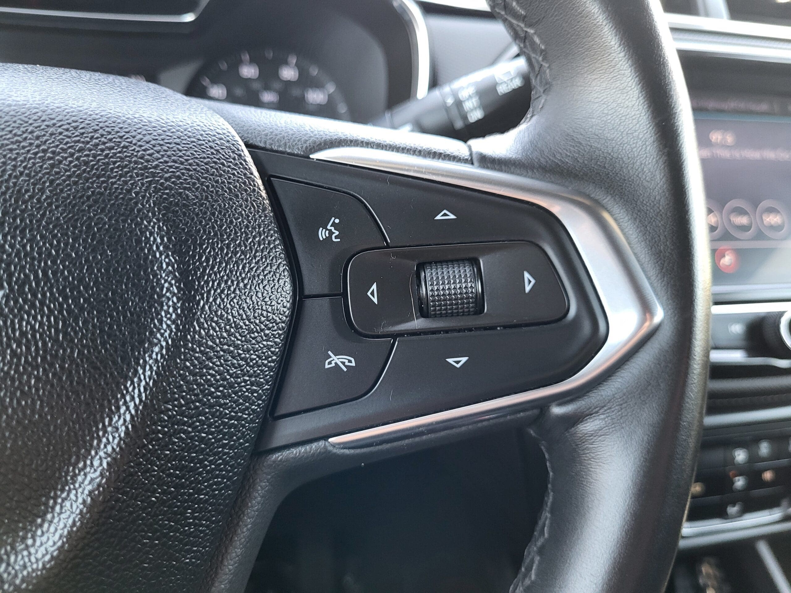 2021 Chevrolet Trailblazer - Image 28