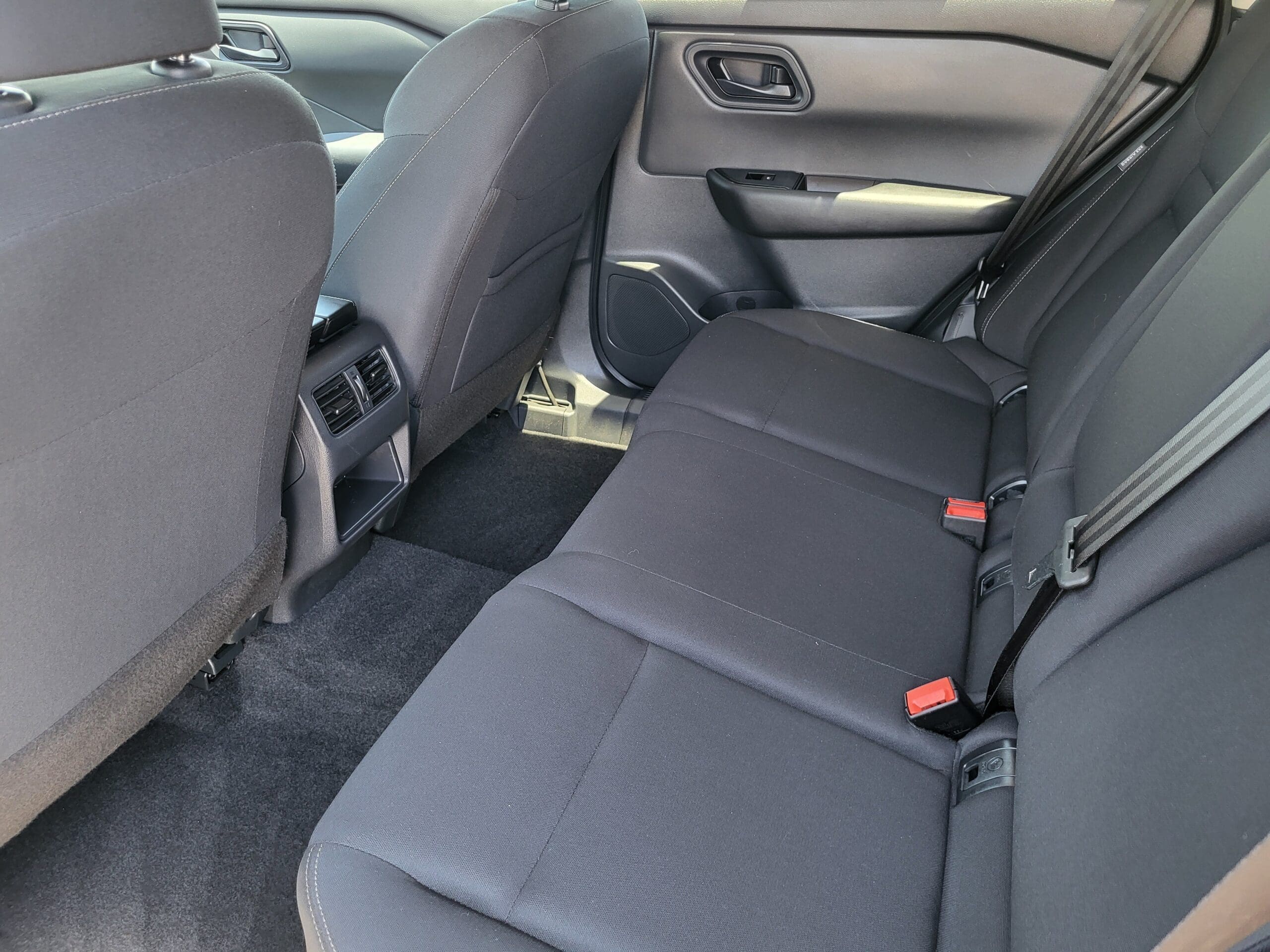 2026 Nissan Rogue - Image 29
