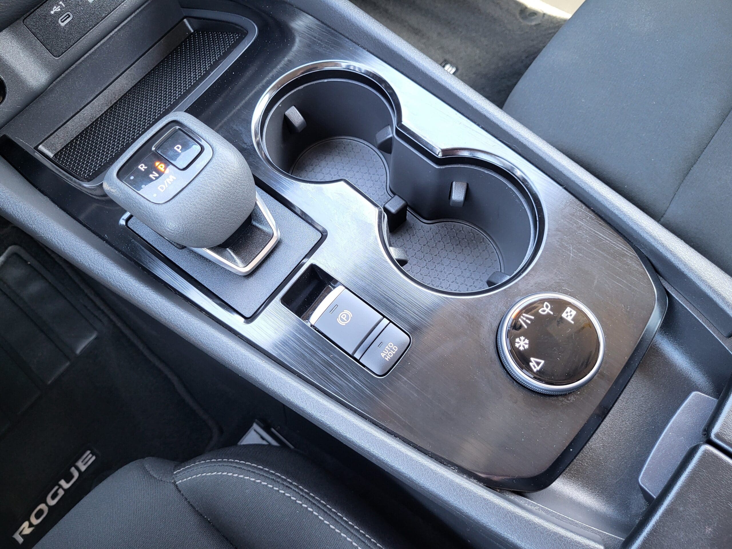 2026 Nissan Rogue - Image 20