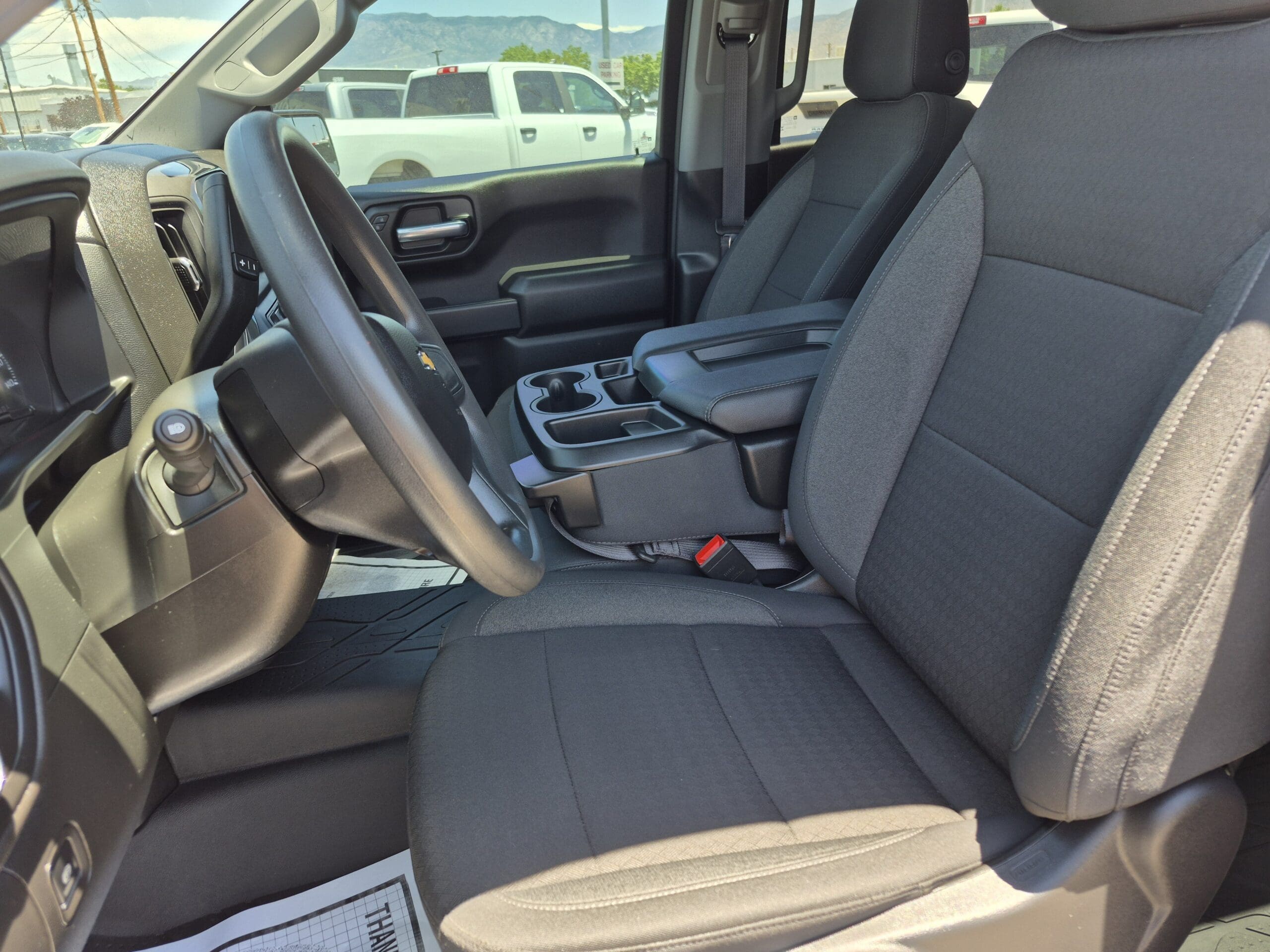 2025 Chevrolet Silverado 1500 - Image 8