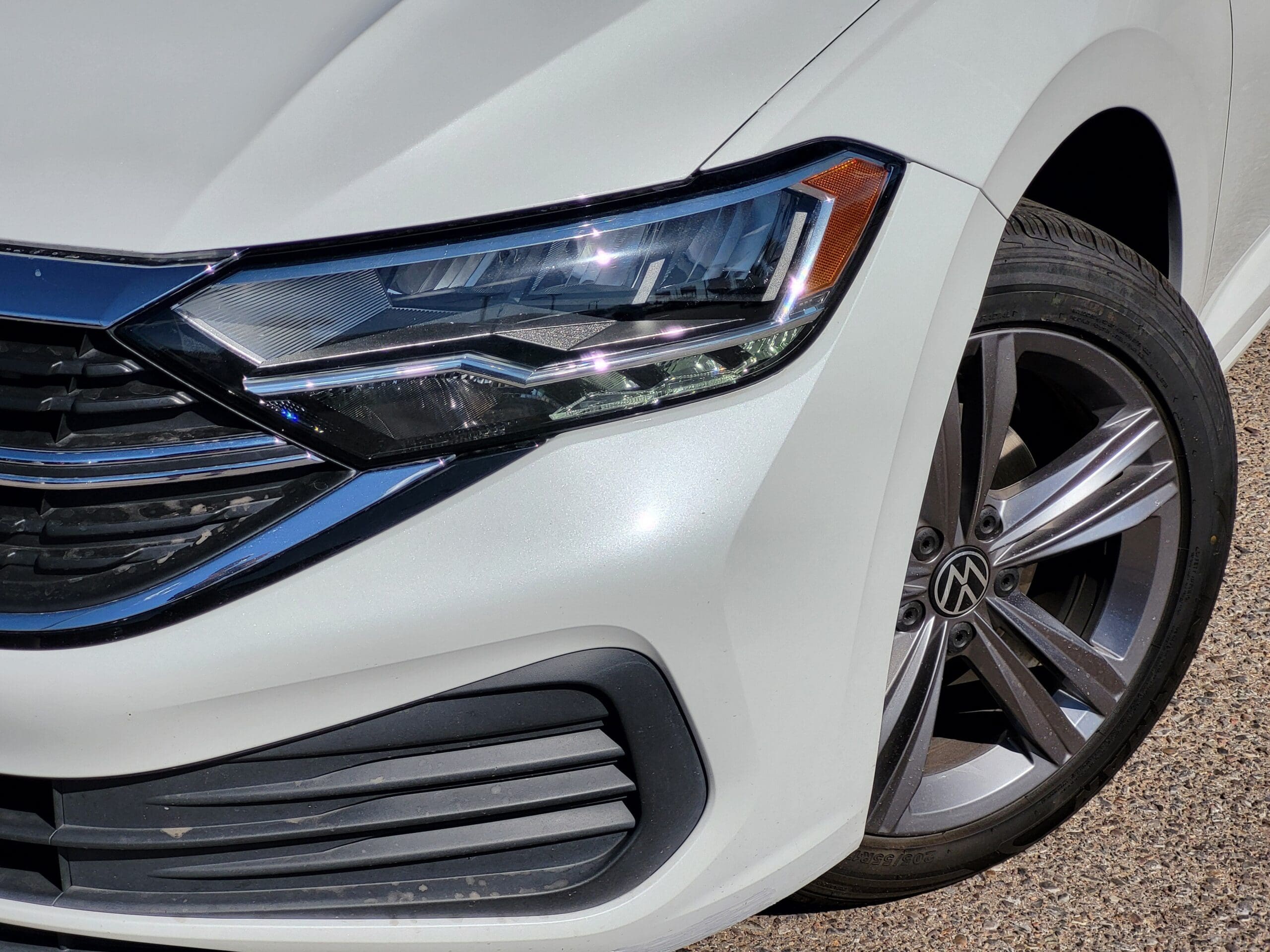 2023 Volkswagen Jetta - Image 8