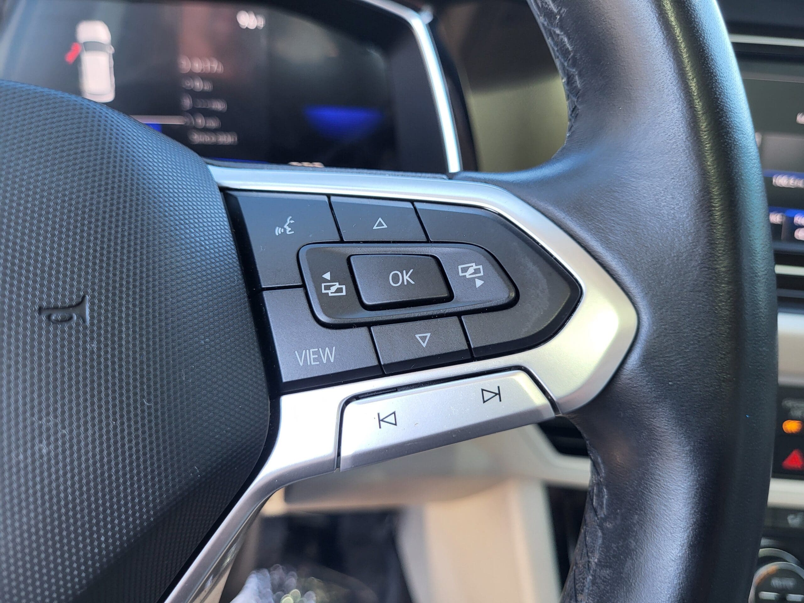2023 Volkswagen Jetta - Image 30
