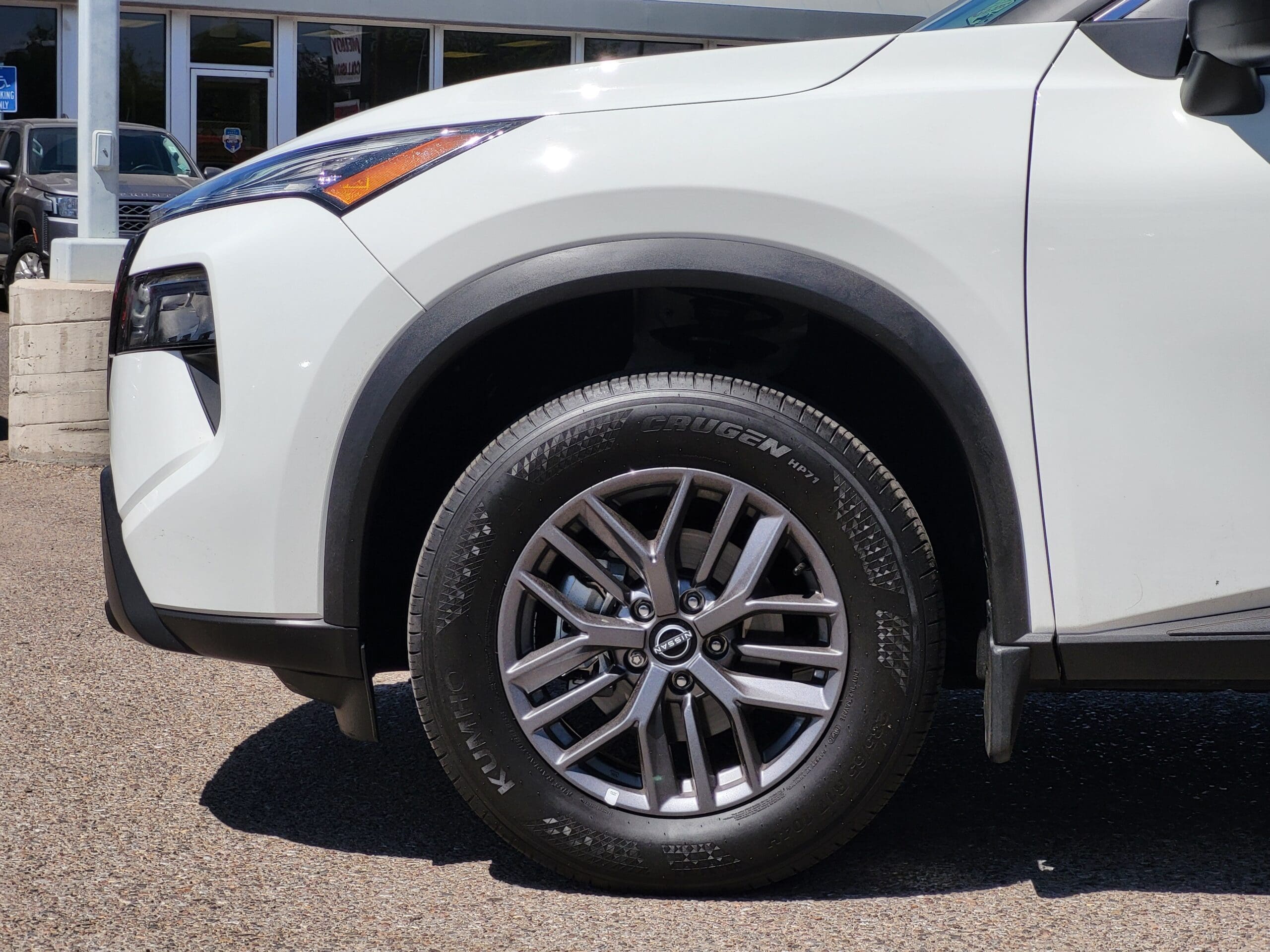 2026 Nissan Rogue - Image 9