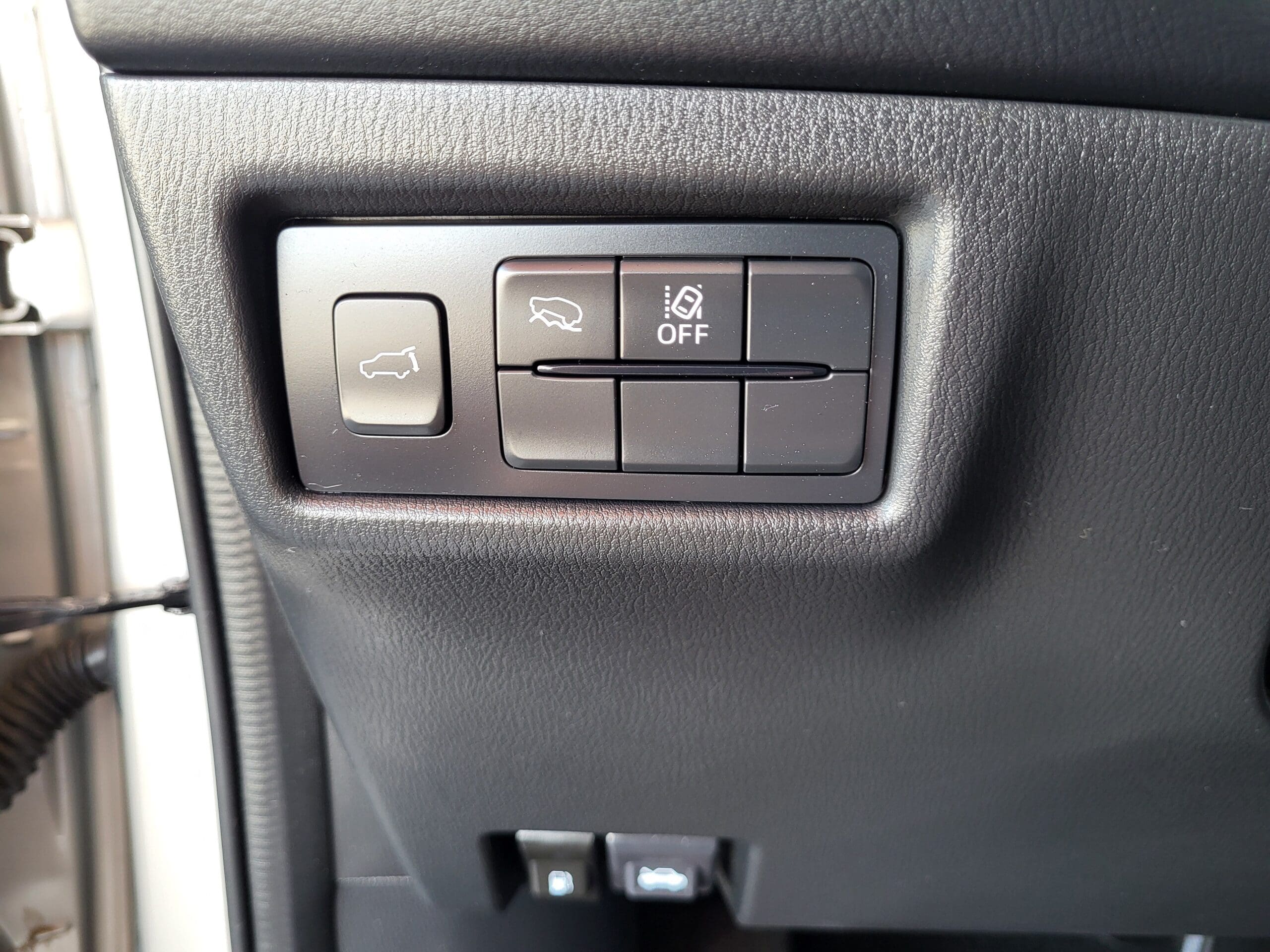 2025 Mazda CX-5 - Image 22