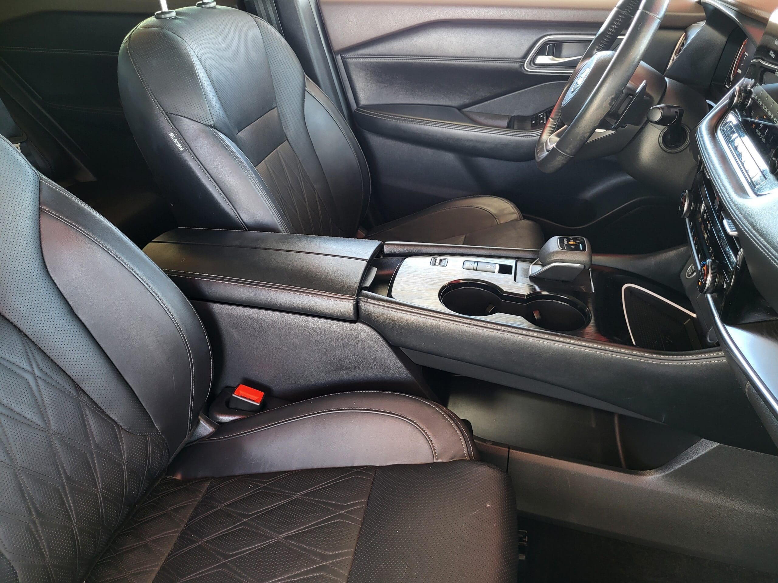 2023 Nissan Rogue - Image 15