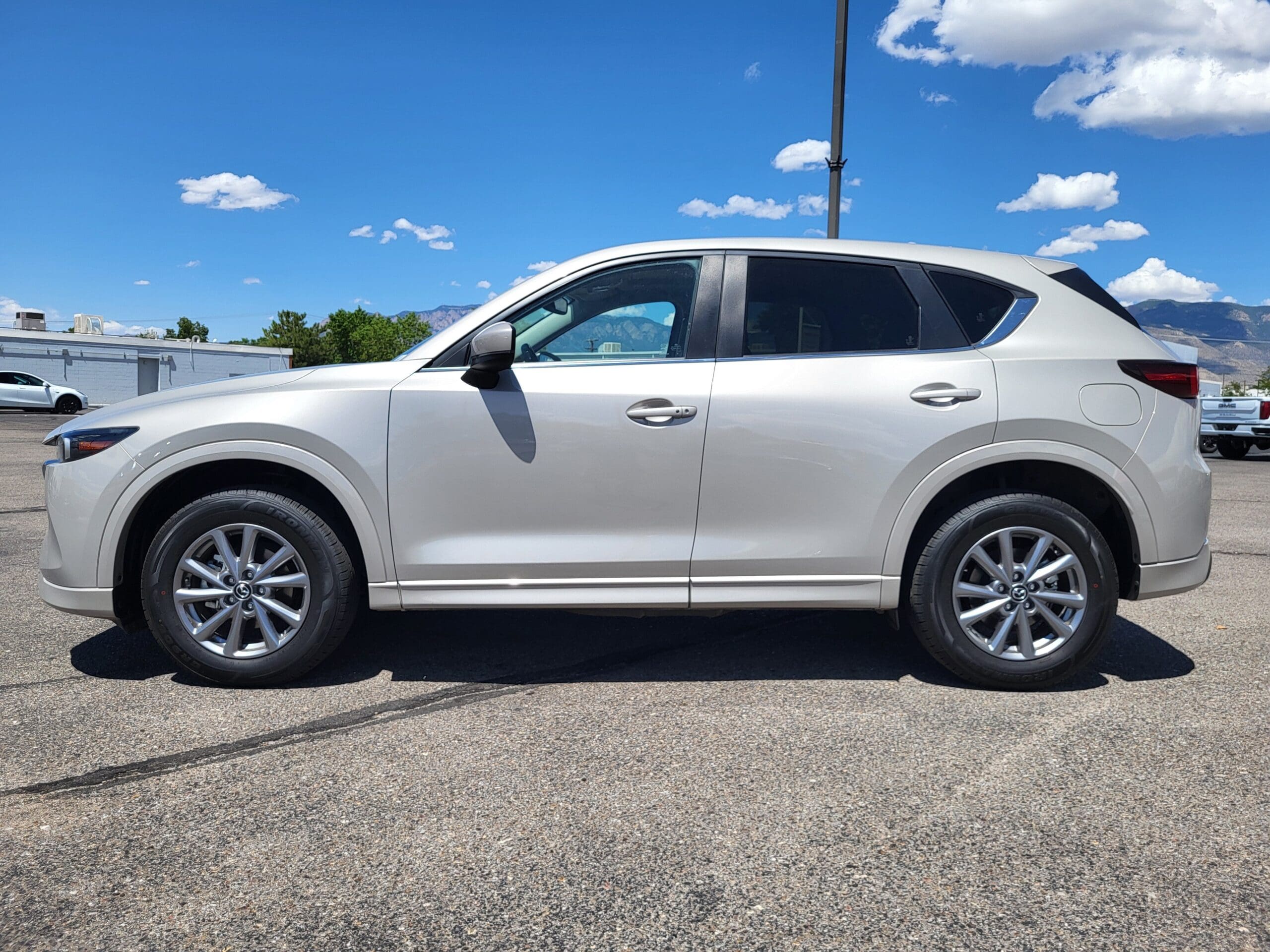 2025 Mazda CX-5 - Image 7