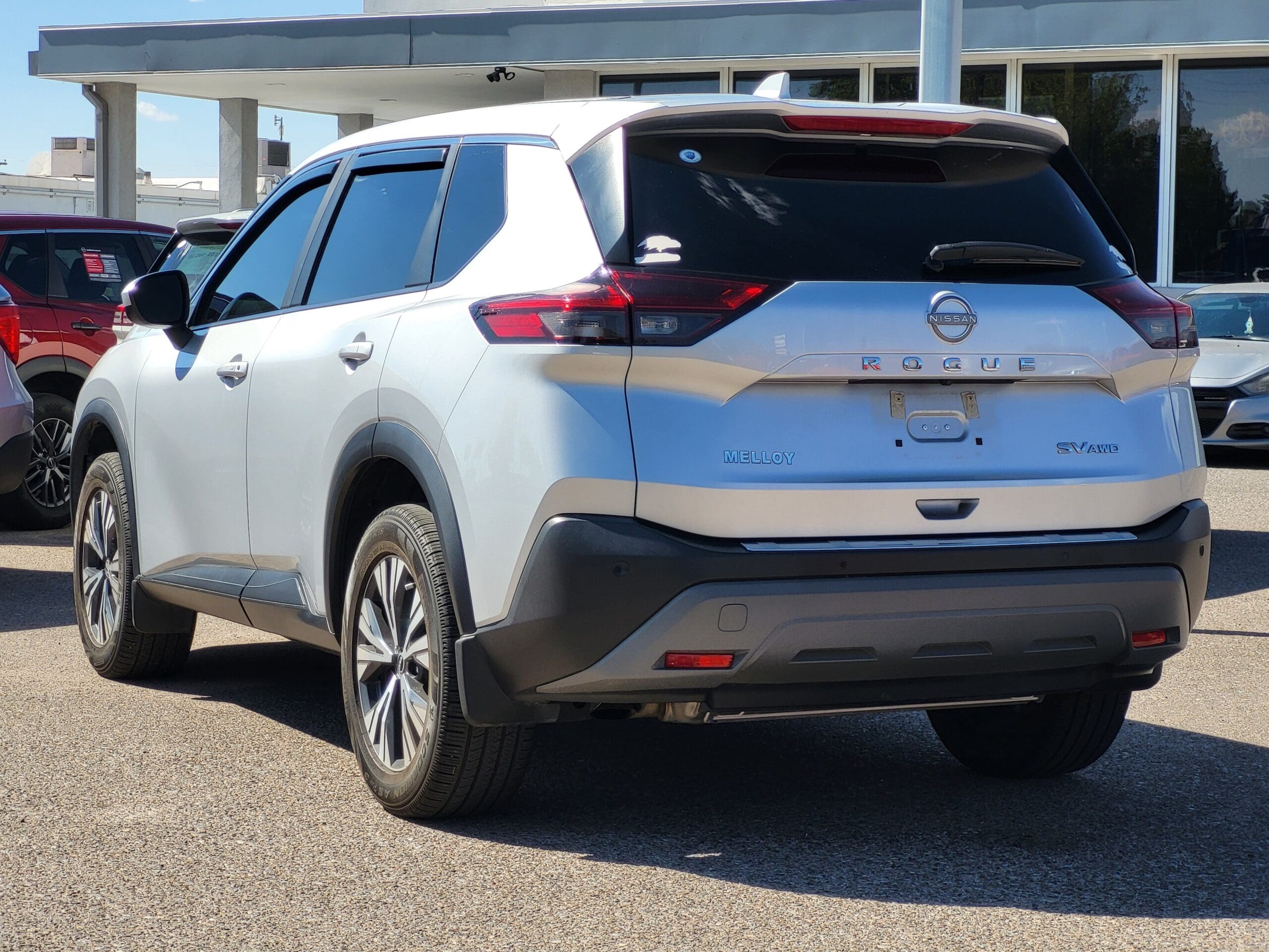 2023 Nissan Rogue - Image 6